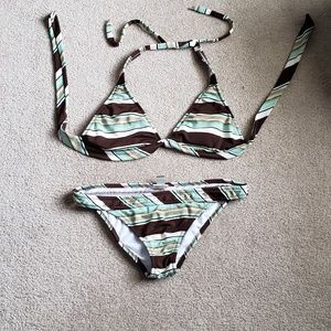 Radio Fiji Bikini 👙